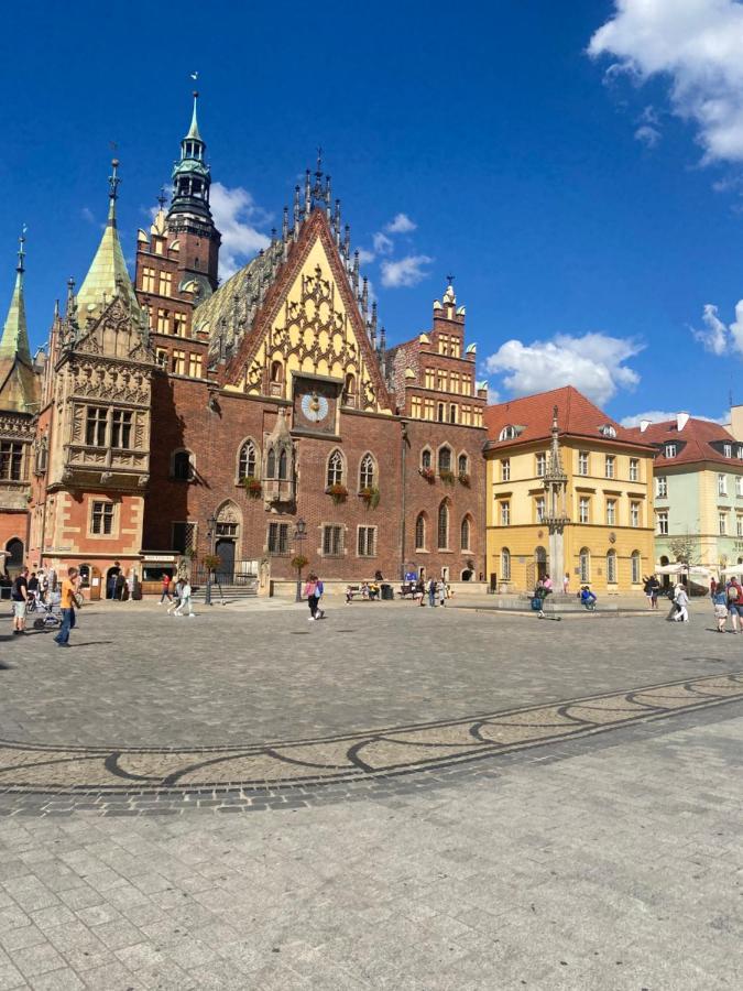 Dyrekcyjna Apartment Wrocław Eksteriør bilde