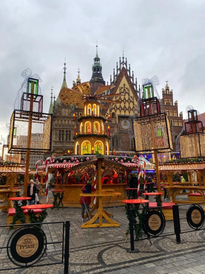 Dyrekcyjna Apartment Wrocław Eksteriør bilde