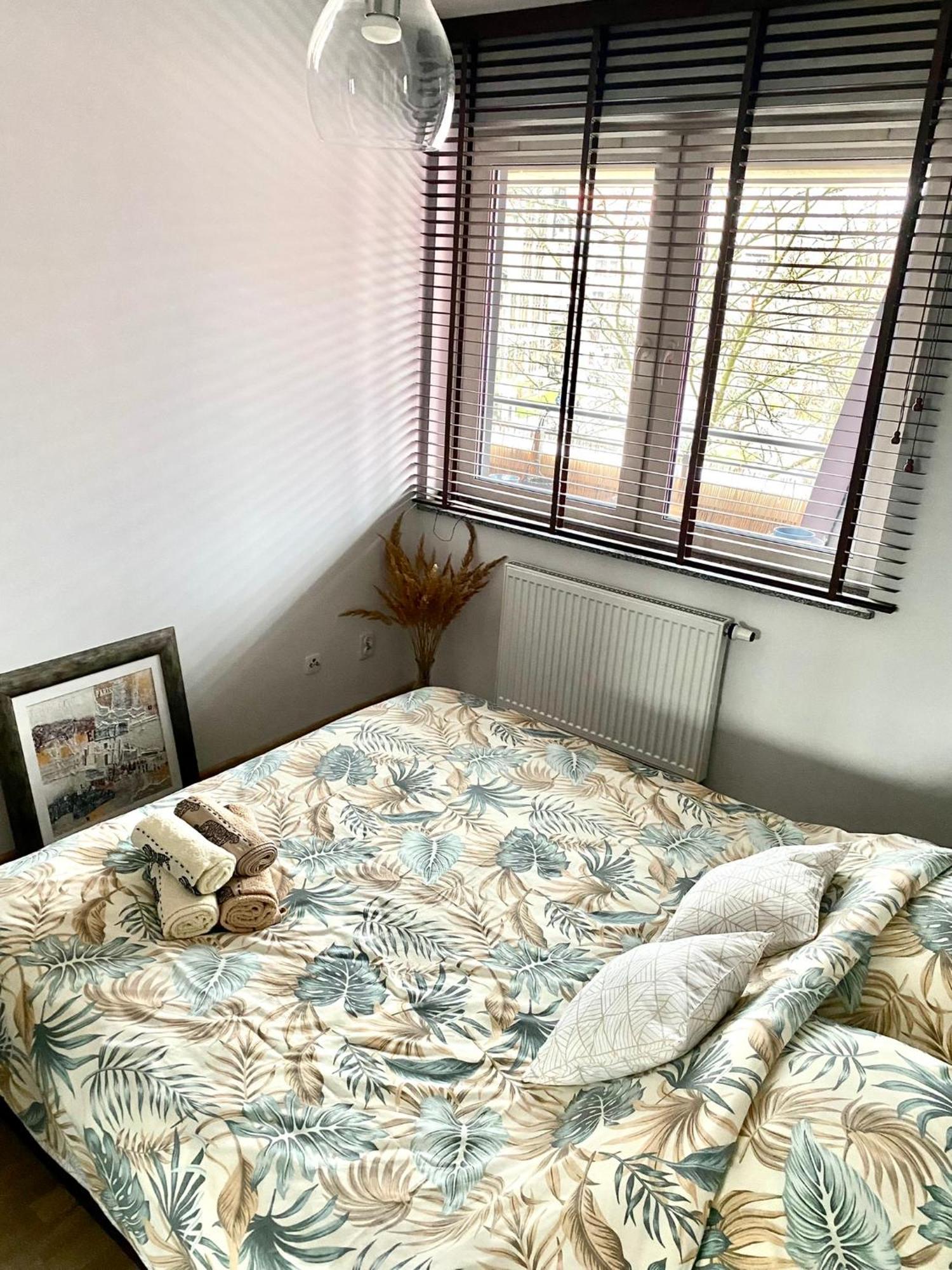 Dyrekcyjna Apartment Wrocław Eksteriør bilde